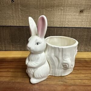 Vtg White Ceramic Porcelain Bunny Rabbit Planter Tree Design Candy Dish